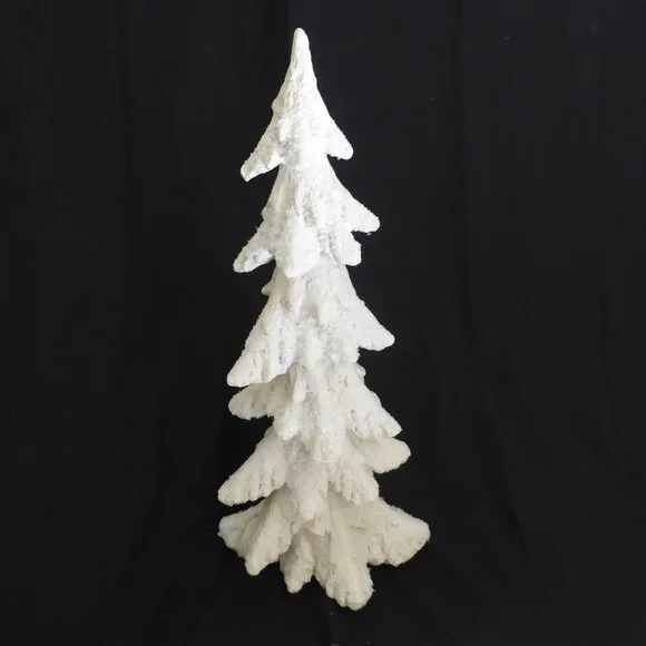 NEW 18” SNOW COVERED CHRISTMAS WINTER FOREST PINE TREE RESIN DECORATION - Picture 6 of 10